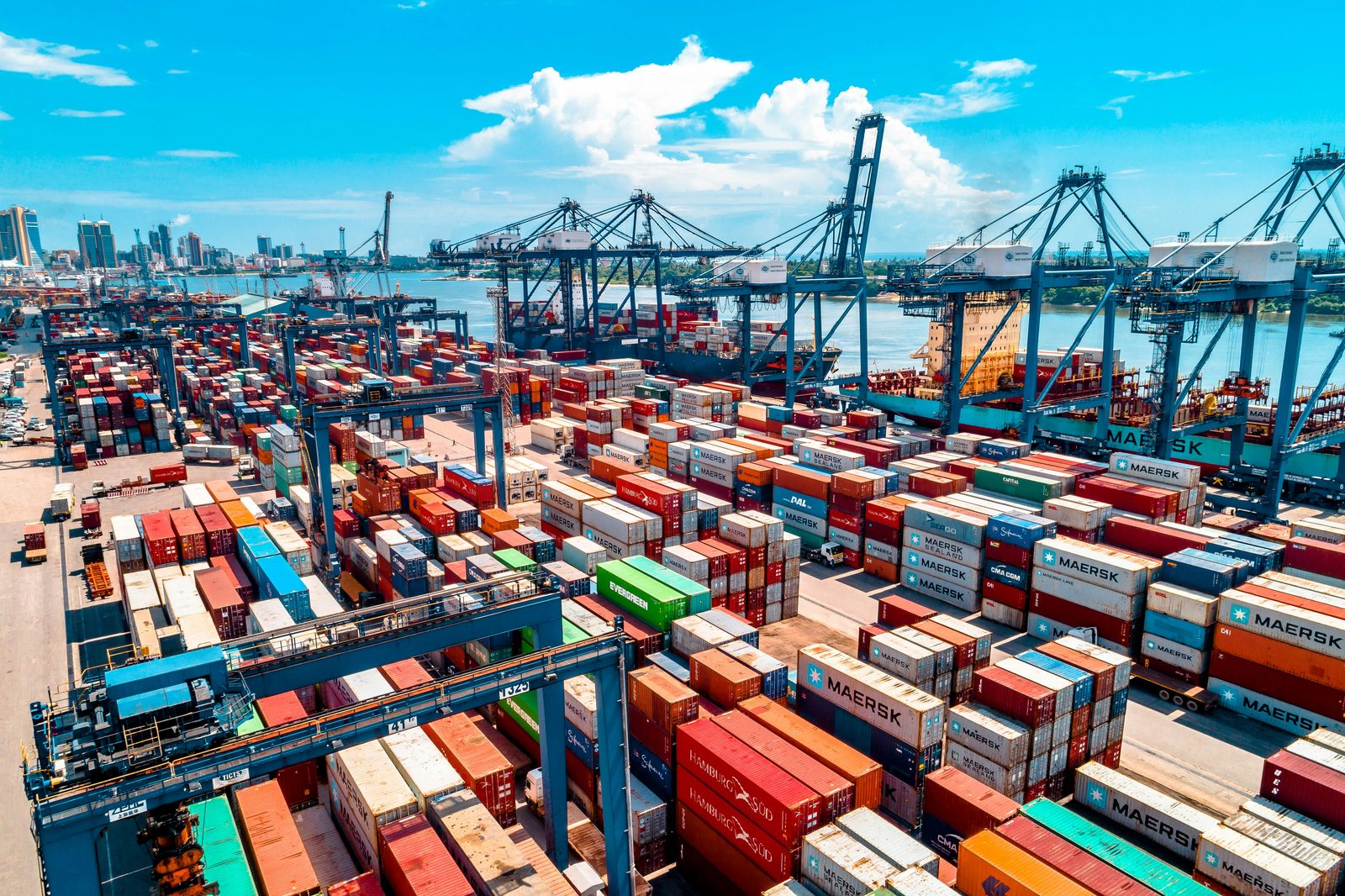Choosing a freight partner for West Africa: what to look for